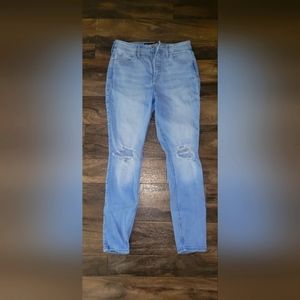 Hollister jeans